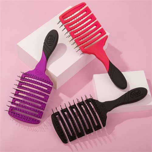 WetBrush Pro Flex Dry Paddle Purple