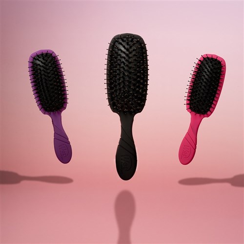 WetBrush Pro Frost Smooth Styler Black